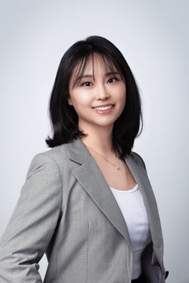 Portrait of Hyewon Yoo, Associate.